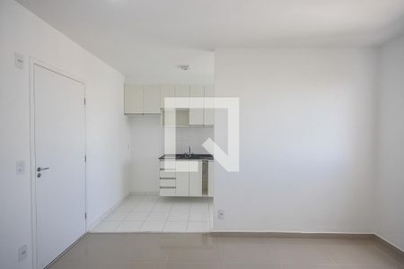 Sala de apartamento para alugar com 2 quartos, 42m² em Parque Arariba, São Paulo