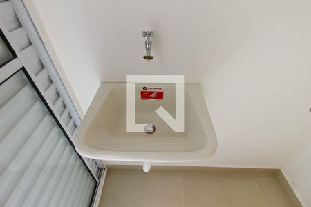 Studio à venda com 28m², 0 quarto e sem vaga Studio à venda com 28m², 0 quarto e sem vagaÁrea de Serviço