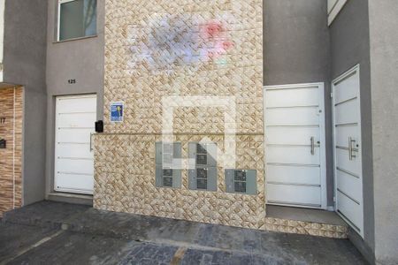 Apartamento à venda com 28m², 1 quarto e sem vaga Apartamento à venda com 28m², 1 quarto e sem vagaFachada
