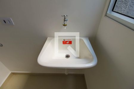 Apartamento à venda com 28m², 1 quarto e sem vaga Apartamento à venda com 28m², 1 quarto e sem vagaÁrea de Serviço