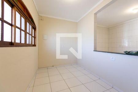 Sala de casa para alugar com 1 quarto, 60m² em Vila Carmosina, São Paulo