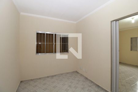 Sala de casa para alugar com 2 quartos, 56m² em Vila Granada, São Paulo