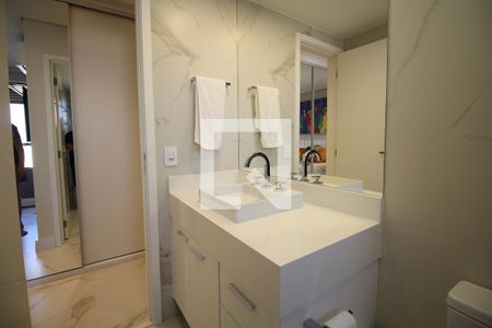 Banheiro da Suite 1 de apartamento à venda com 2 quartos, 85m² em Vila Mariana, São Paulo