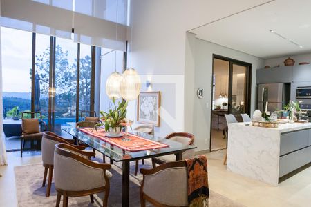 Casa de condomínio à venda com 479m², 3 quartos e 4 vagas Casa de condomínio à venda com 479m², 3 quartos e 4 vagasSala de Jantar