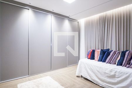 Casa de condomínio à venda com 479m², 3 quartos e 4 vagas Casa de condomínio à venda com 479m², 3 quartos e 4 vagassuite 2