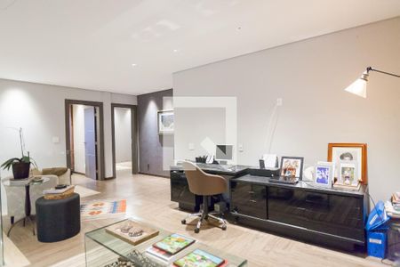 Casa de condomínio à venda com 479m², 3 quartos e 4 vagas Casa de condomínio à venda com 479m², 3 quartos e 4 vagashome ofice