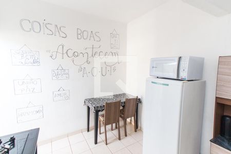 Cozinha de apartamento para alugar com 1 quarto, 35m² em Vila Nivi, São Paulo
