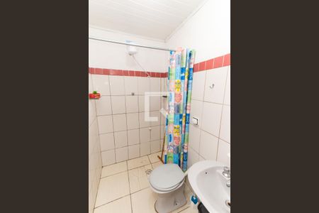 Banheiro de apartamento para alugar com 1 quarto, 35m² em Vila Nivi, São Paulo