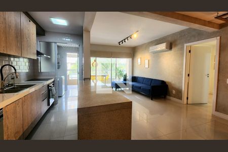 Cozinha / Sala de Estar de apartamento para alugar com 3 quartos, 97m² em Campeche, Florianópolis