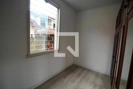 Quarto 2 de casa à venda com 2 quartos, 107m² em Passo D’areia, Porto Alegre