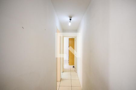 Corredor de apartamento à venda com 2 quartos, 50m² em Fazenda Morumbi, São Paulo
