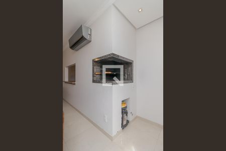 Sala / churrasqueira de apartamento à venda com 3 quartos, 90m² em Passo da Areia, Porto Alegre