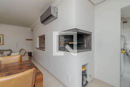 Sala / churrasqueira de apartamento à venda com 3 quartos, 90m² em Passo da Areia, Porto Alegre