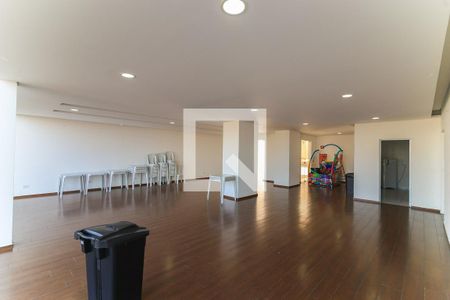 Apartamento à venda com 64m², 2 quartos e 1 vaga Apartamento à venda com 64m², 2 quartos e 1 vagaÁrea comum - Salão de festas