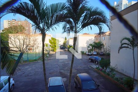 Vista Sala  de apartamento para alugar com 3 quartos, 74m² em Passo da Areia, Porto Alegre