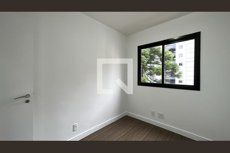 Quarto 1 de apartamento para alugar com 2 quartos, 64m² em Cristo Rei, Curitiba