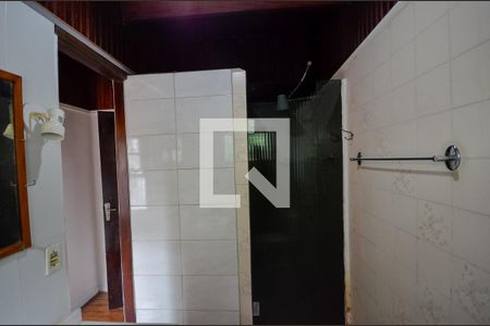 Casa à venda com 300m², 3 quartos e 1 vaga Casa à venda com 300m², 3 quartos e 1 vagaBanheiro da Suíte 2