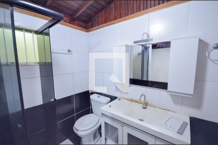 Casa à venda com 300m², 3 quartos e 1 vaga Casa à venda com 300m², 3 quartos e 1 vagaBanheiro da Suíte 1