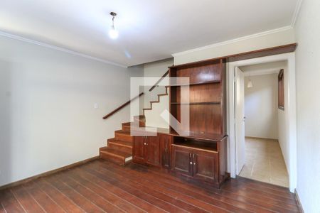 Sala de casa à venda com 2 quartos, 120m² em Vila Cordeiro, São Paulo