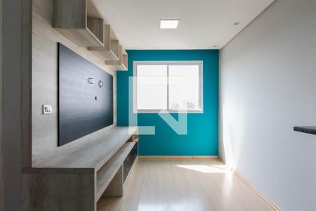 Sala de apartamento para alugar com 2 quartos, 47m² em Vila Carmosina, São Paulo