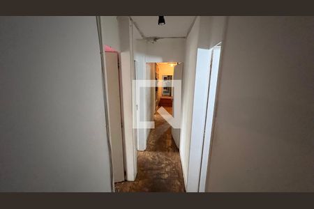 Corredor de apartamento à venda com 3 quartos, 110m² em Perdizes, São Paulo