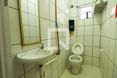 Banheiro de kitnet/studio para alugar com 0 quarto, 15m² em Vila Zilda (tatuapé), São Paulo