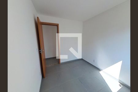 Quarto 1 de apartamento para alugar com 2 quartos, 44m² em Jardim Iris, São Paulo