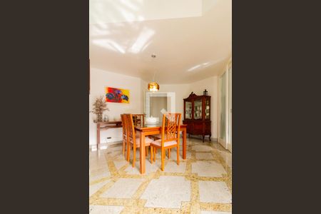 Sala de apartamento à venda com 3 quartos, 136m² em Leblon, Rio de Janeiro