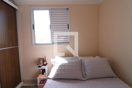 Quarto 1 de apartamento para alugar com 2 quartos, 43m² em Jardim Íris, São Paulo