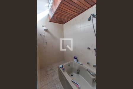 Banheiro da Suíte de casa à venda com 4 quartos, 350m² em Vila Medeiros, São Paulo