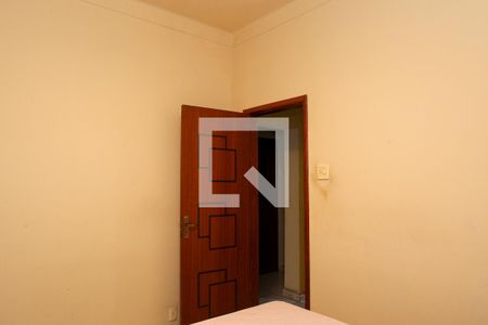 Quarto 1 de casa à venda com 2 quartos, 75m² em Cascadura, Rio de Janeiro