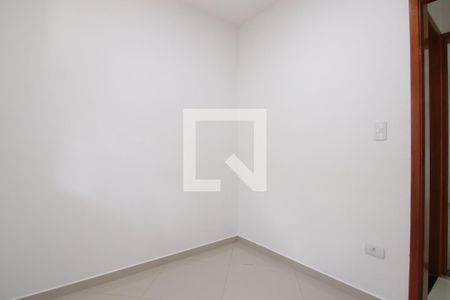 Quarto 1 de apartamento para alugar com 2 quartos, 37m² em Vila Ré, São Paulo