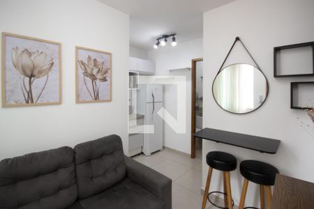 Sala de kitnet/studio para alugar com 1 quarto, 30m² em Vila Mazzei, São Paulo