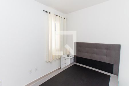 Quarto   de kitnet/studio para alugar com 1 quarto, 30m² em Vila Mazzei, São Paulo