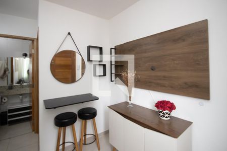 Sala de kitnet/studio para alugar com 1 quarto, 30m² em Vila Mazzei, São Paulo