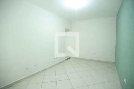 Sala de casa para alugar com 2 quartos, 70m² em Vila Amorim, Suzano