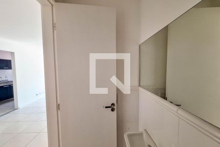 Lavabo de apartamento para alugar com 1 quarto, 40m² em São Francisco, Niterói
