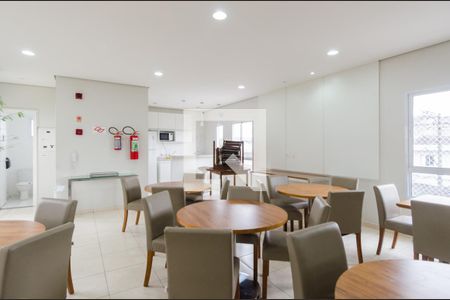 Apartamento à venda com 98m², 3 quartos e 1 vaga Apartamento à venda com 98m², 3 quartos e 1 vagaÁrea comum - Salão de festas