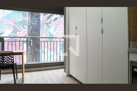 Quarto de kitnet/studio para alugar com 1 quarto, 21m² em República, São Paulo