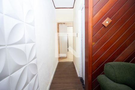 Corredor sala de casa à venda com 3 quartos, 250m² em Vila Nova, São Paulo