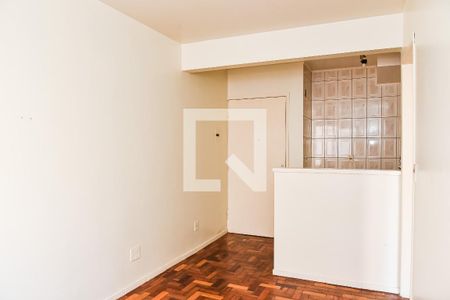 Sala de apartamento à venda com 1 quarto, 31m² em Rubem Berta, Porto Alegre