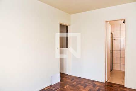 Quarto de apartamento à venda com 1 quarto, 31m² em Rubem Berta, Porto Alegre