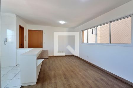 Sala de apartamento à venda com 3 quartos, 85m² em Campestre, Santo André