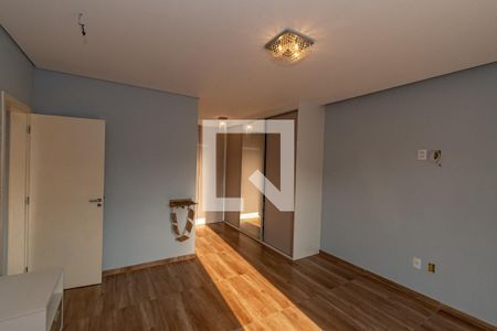 Suite de casa à venda com 2 quartos, 232m² em Vila Santa Isabel, Campinas