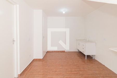 Sala/Cozinha de apartamento para alugar com 1 quarto, 102m² em Parada Inglesa, São Paulo