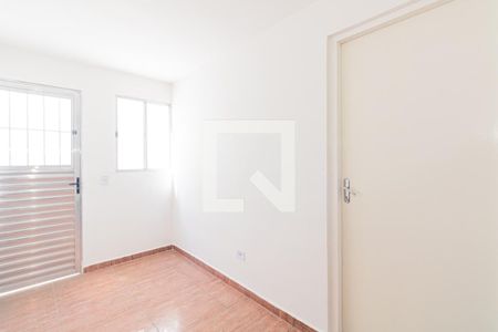 Sala/Cozinha de apartamento para alugar com 1 quarto, 102m² em Parada Inglesa, São Paulo