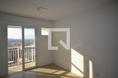 Sala de apartamento para alugar com 2 quartos, 73m² em Centro, Nilópolis