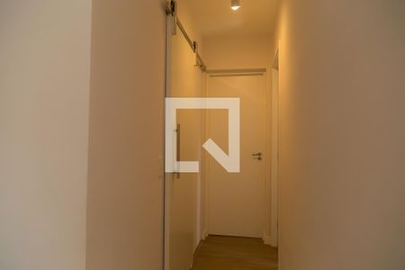 Corredor de apartamento para alugar com 2 quartos, 59m² em Vila Mira, São Paulo