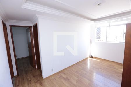 Sala de apartamento para alugar com 3 quartos, 100m² em Novo Eldorado, Contagem