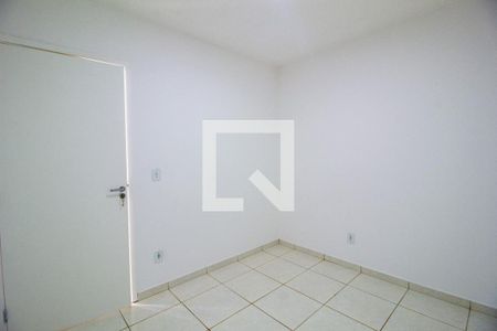 Quarto de casa de condomínio para alugar com 2 quartos, 47m² em Jardim Simus, Sorocaba